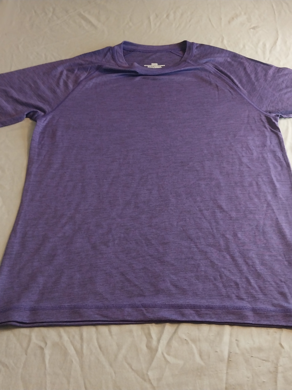 athletic men's dry fit t-shirt M. #088